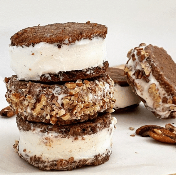 Luscious Chilled Butter Pecan Ice Cream Sandwiches 